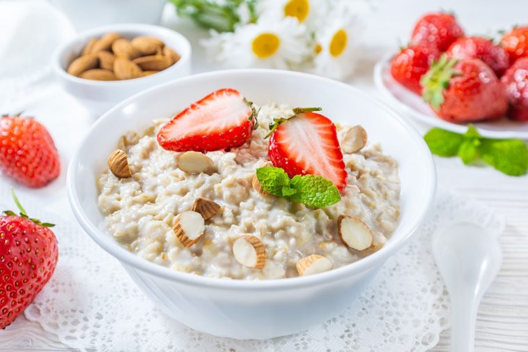 Breakfast Ideas to Help Flatten Your Stomach