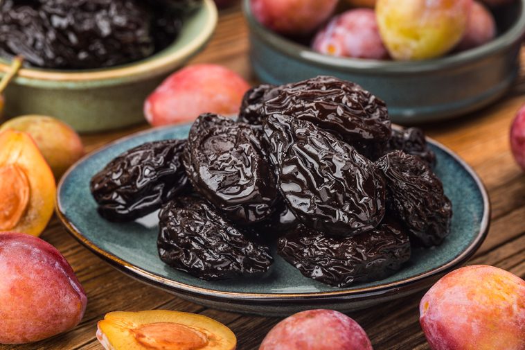 Less Known Benefits of Prunes Backed by Dietitians